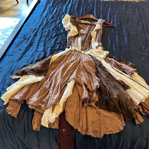 Vintage Brown and Cream Dress - Picture 2 of 5